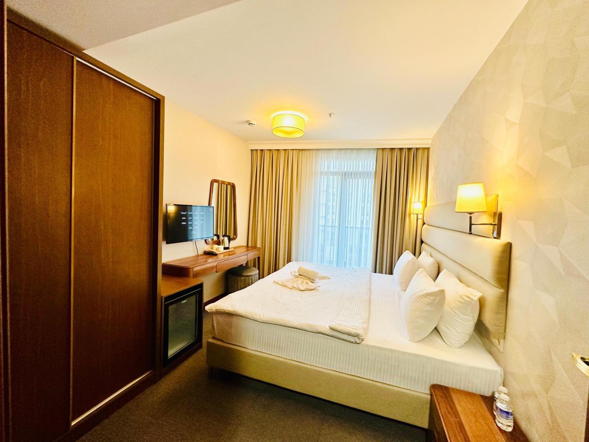 Istanbul Midpoint Hotel Exterior foto