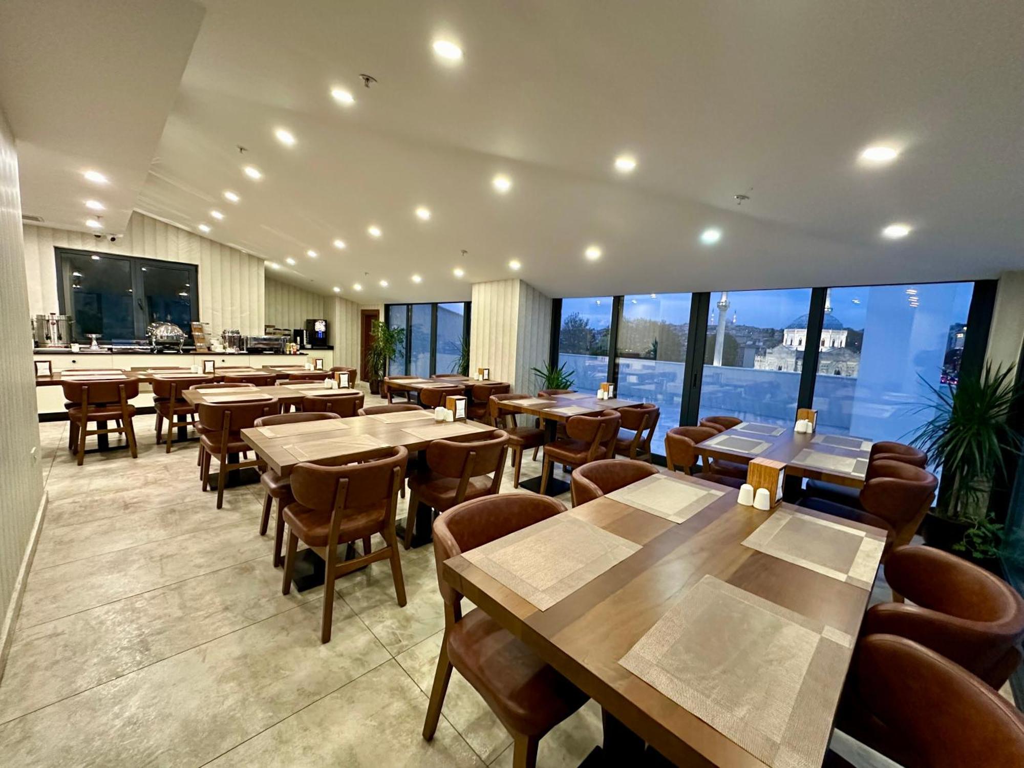 Istanbul Midpoint Hotel Exterior foto