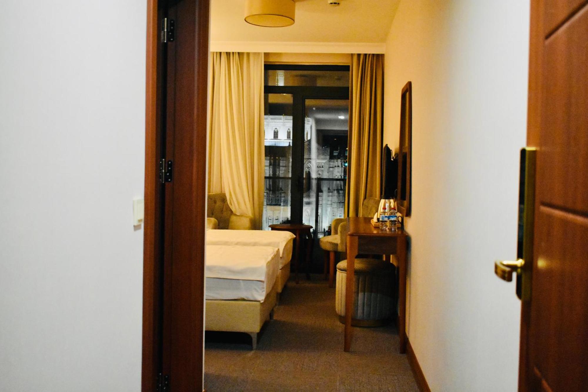 Istanbul Midpoint Hotel Exterior foto