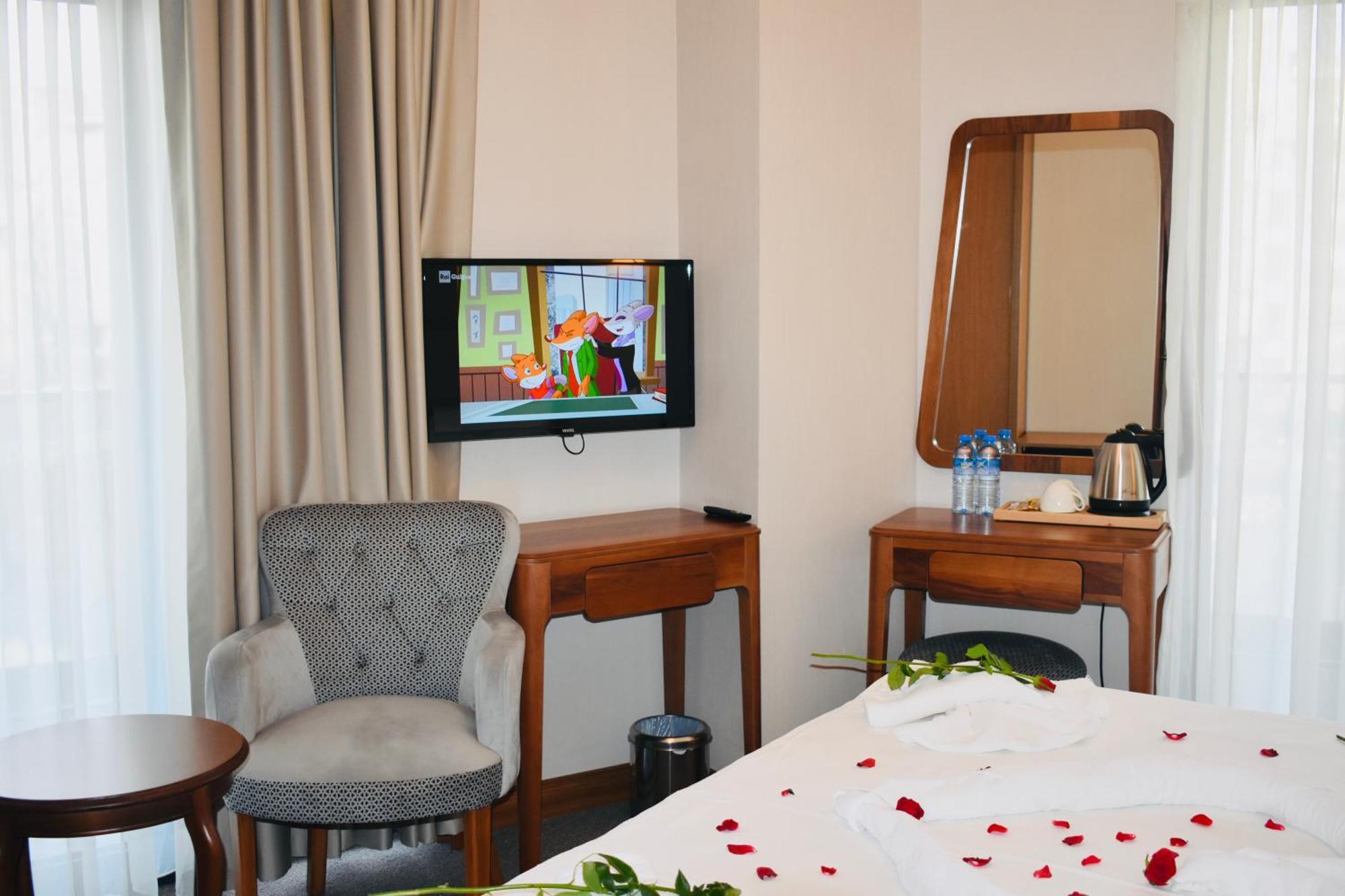 Istanbul Midpoint Hotel Exterior foto